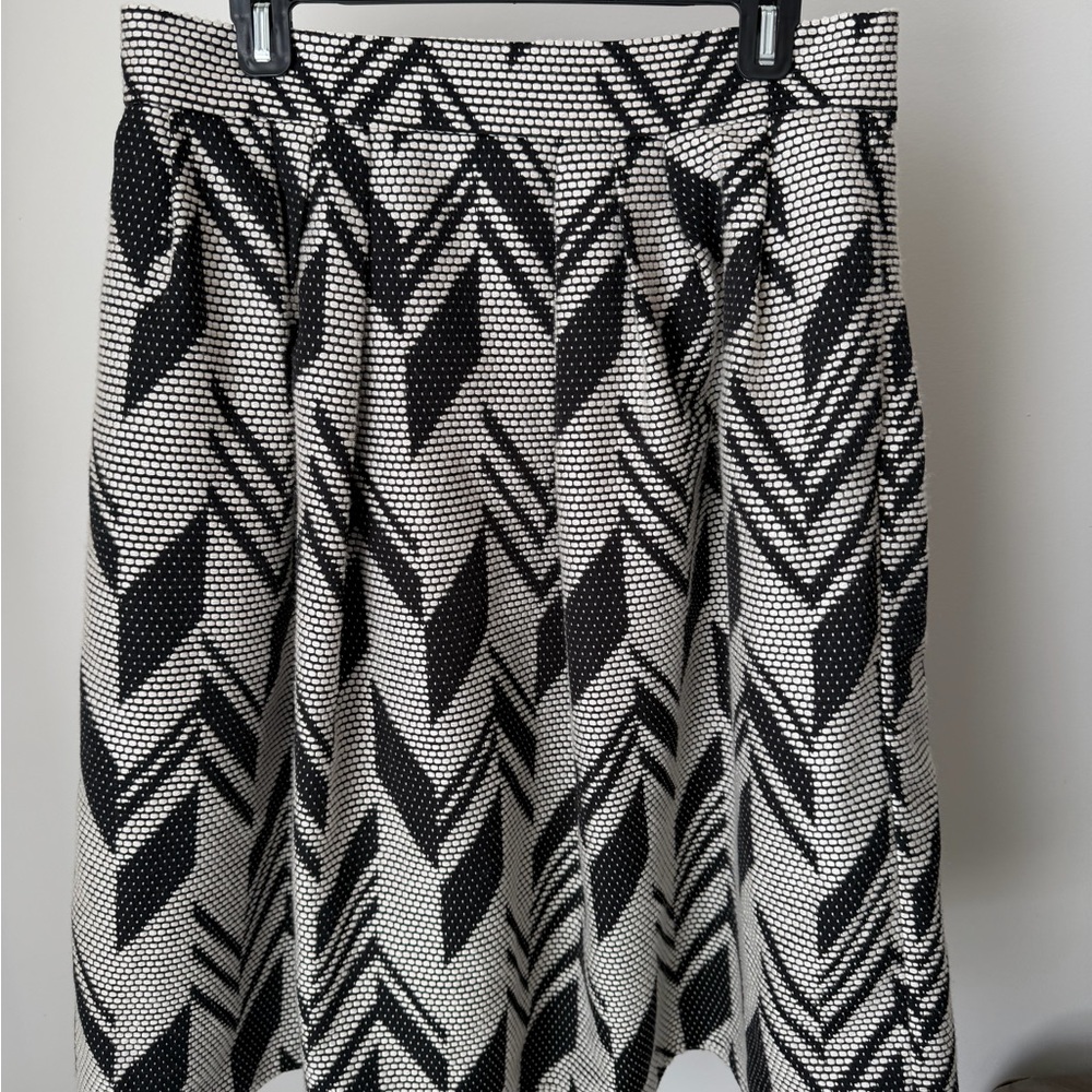 Eva Mendes for New York & Company Black and White A-Line Skirt